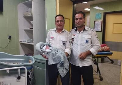تولد نوزاد در آمبولانس اورژانس شهرستان مرند - تسنیم