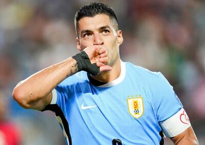 وداع باشکوه سوارز با تیم ملی اروگوئه! (عکس)
