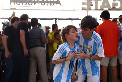تصویر ناخوشایند پیش از فینال کوپا آمریکا؛ اشک‌های کودک آرژانتینی