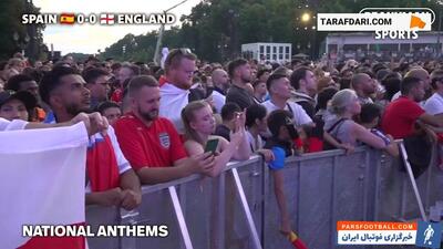 عکس‌العمل‌های هواداران اسپانیا و انگلیس به گل‌ها و سوت پایان بازی در فینال یورو 2024 / فیلم - پارس فوتبال | خبرگزاری فوتبال ایران | ParsFootball