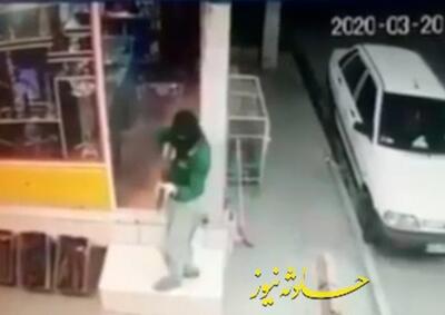 فیلم: حمله مرگبار با شات گان به یک مغازه دار دزفولی