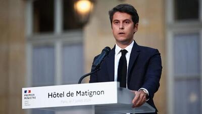 مکرون استعفای نخست‌وزیر فرانسه را پذیرفت | اقتصاد24