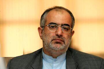 واکنش حسام الدین آشنا به گزارش ظریف درباره روند انتخاب کابینه
