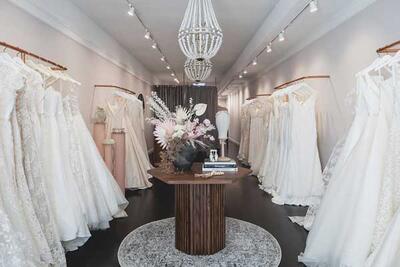 معرفی بوتیک ها و فروشگاه های لباس عروس در دبی همراه با آدرس