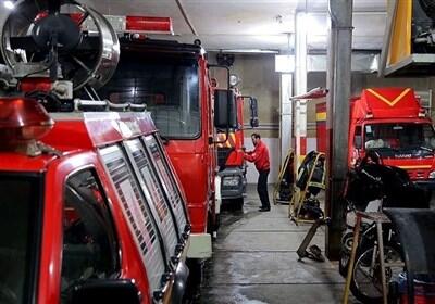آماده‌ باش 10 ایستگاه آتش‌نشانی در عاشورا حسینی در همدان - تسنیم