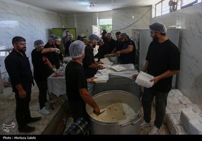 توزیع 20 هزار پرس غذای نذری توسط مردم کردستان- فیلم فیلم استان تسنیم | Tasnim