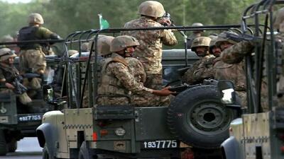 حمله تروریستی به پادگان ارتش در پاکستان؛ ۸ نظامی و ۱۰ مهاجم کشته شدند