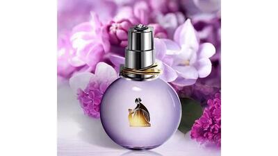 این عطر خنک گزینه مناسبی برای خانم های شیک پوش در تابستان است