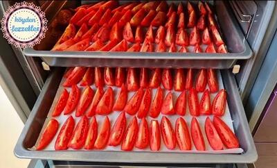 طرز تهیه کنسرو گوجه فرنگی به روش آشپز ترکیه ای (فیلم)