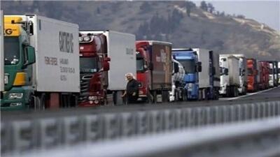 زمین گیری کامیون‌های ایرانی در مرز افغانستان/ چرا طالبان راه را به سوی رانندگان بست؟