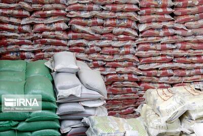 ۱.۷ تن برنج بین هیات‌های مذهبی تایباد توزیع شد
