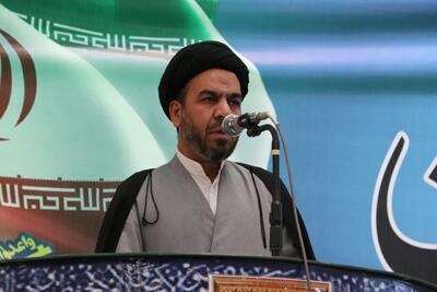 خطیب جمعه خمین: رئیس جمهور منتخب برای حراست از اصول انقلاب اسلامی تلاش کند