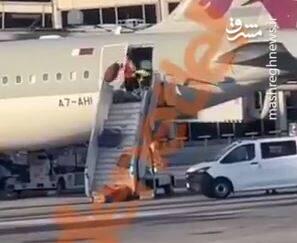 شیوه تخلیه چمدان‌های مسافران هواپیمای قطری که سوژه رسانه‌ها شد!+ فیلم