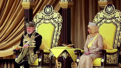 (ویدئو) پادشاه جدید مالزی سوگند یاد کرد