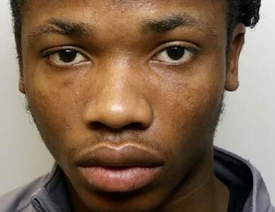 چاقوکشیدن پسر 19 ساله روی دختر 16 ساله در مترو + عکس