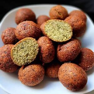 طرز تهیه فلافل خانگی خوشمزه و مخصوص مثل ساندویچی ها + راز فلافل ساندویچی و بازاری