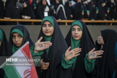 (تصاویر) اجتماع مردمی دختران انقلاب