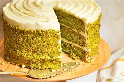 طرز تهیه کیک پسته | برای این کیک خوشمزه نیاز به خود پسته نداری!