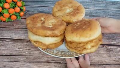 طرز تهیه یک کوکوی متفاوت با سیب زمینی آب پز توسط آشپز روسی (فیلم)