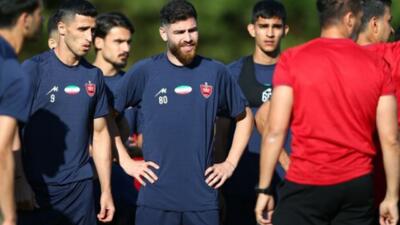 دیدار تیم فوتبال پرسپولیس و الاهلی برگزار می‌شود