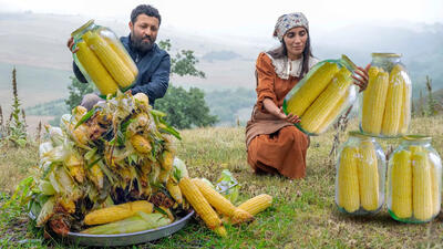 (ویدئو) روشی متفاوت برای تهیه «کنسرو ذرت» به روش بانوی روستایی آذربایجانی