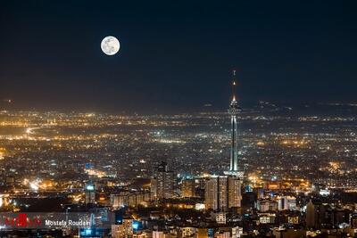 هشدار ایمنی به بلندترین نماد تهران