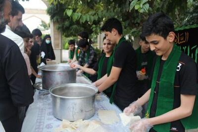 برپایی ۵۰ موکب به صورت متمرکز در مکان جاده ساحلی جنب کتابخانه مرکزی (بین الحرمین)