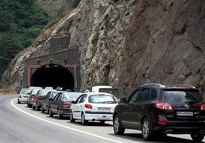 ترافیک در جاده چالوس و آزاد راه تهران شمال سنگین شد