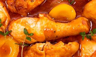 طرز تهیه خورشت گردو و زردآلو (طعمی بهشتی برای ناهار)