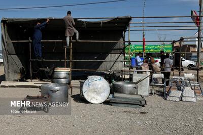 پذیرایی از زائران حسینی در موکب مردمی سرپل‌ذهاب