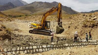 آغاز احداث بند سنگی و ملاتی حوزه صفا رودِ رابر