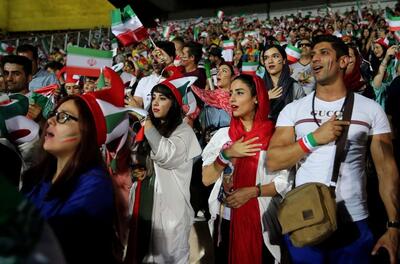 برخی می‌گفتند کرونا را بهانه کنید که زنان وارد ورزشگاه نشوند!