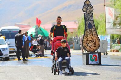 تردد زائران مرز تمرچین از مرز ۴۰ هزار نفر گذشت/«حب الحسین یجمعنا»