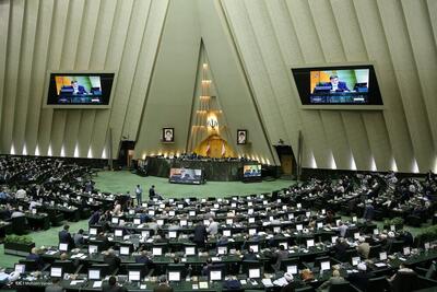 نماینده موافق کابینه پیشنهادی: پزشکیان تحت تاثیر زنبیل به دست‌ها نیست/اتهام بی‌توجهی به برادران اهل سنت حرف بی‌اساسی است