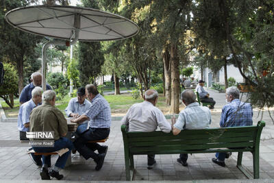 آموزش در کنار کمک های درمانی/پوشش بیمه ای ۸۲۵ زوج نابارور مهابادی برای درمان