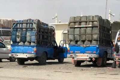 دستگیری ۷ نفر از مدیران وزارت نفت و صمت استان کرمان به اتهام قاچاق سوخت / متهمان در سه سال بیش از ۴۰ میلیون لیتر گازوئیل از کشور خارج کردند