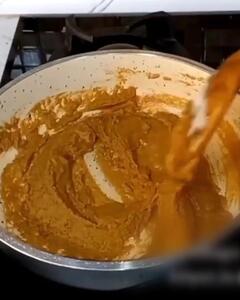 طرز تهیه رولت خرما برای مراسم ختم + فیلم