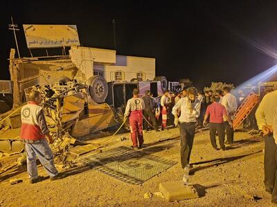 آئین اقامه نماز و تشییع پیکر جانباختگان حادثه اتوبوس زائران حسینی در پاکستان برگزار شد