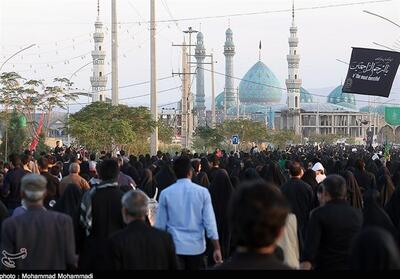 مراسم جاماندگان اربعین در قم با خدمت‌رسانی 80 موکب - تسنیم