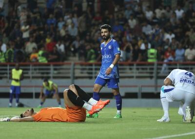 بلای جان استقلال: گلر پرسپولیسی!