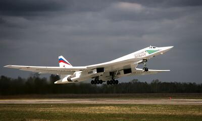 تصاویری خصوصی از بمب‌افکن Tu-160