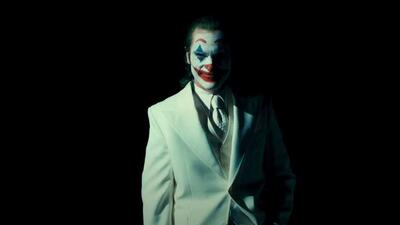 ملاقات هارلی کویین با جوکر در کلیپ رسمی فیلم Joker: Folie à Deux - گیمفا