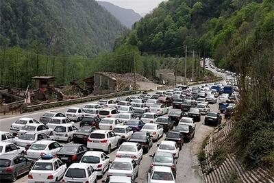 دو طرفه شدن محور چالوس و آزادراه تهران -شمال از ساعت ۱۸:۳۰/ بار ترافیکی محورهای شمالی و خراسان رضوی پرحجم است