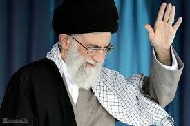 آیت الله خامنه‌ای از چه زمانی چفیه انداختند؟