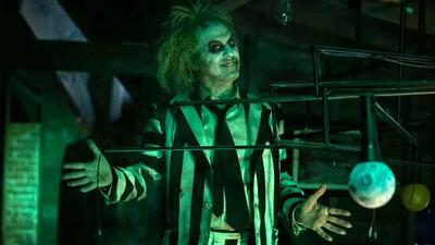 فیلم Beetlejuice 2 با رکوردشکنی شروع کرد؛ بازگشت باشکوه تیم برتون