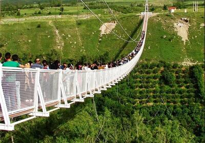 کثرت گردشگران در اردبیل سرمایه‌گذاری در حوزه گردشگری را توجیه‌پذیر می‌کند