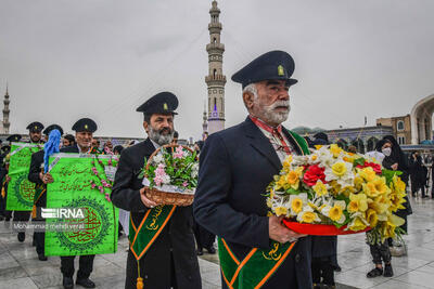 انتظار قیام امام زمان (عج) را با مشق معرفت و محبت کوتاه کنیم