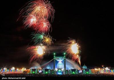 جشن بزرگ شب آغاز امامت امام زمان(عج) در مسجد جمکران - تسنیم