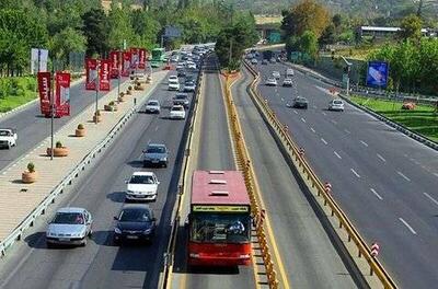 نصب دوربین بر روی اتوبوس‌های BRT برای کنترل ورود خودروها به خطوط ویژه/ افزایش ۱۴ درصدی طول ازدحام ترافیک از ۱۵ شهریور