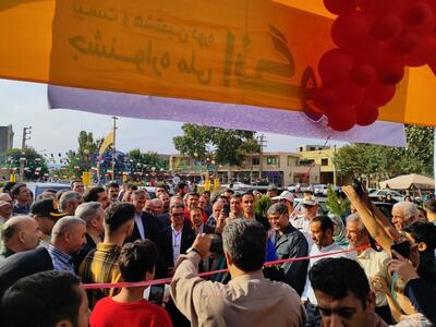 جشن و شادی در خیابان انگور با جشنواره انگور تاکستان